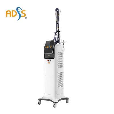เครื่องฟื้นฟูผิวแบบยืน 10600nm Fractional CO2 Laser Beauty Equipment