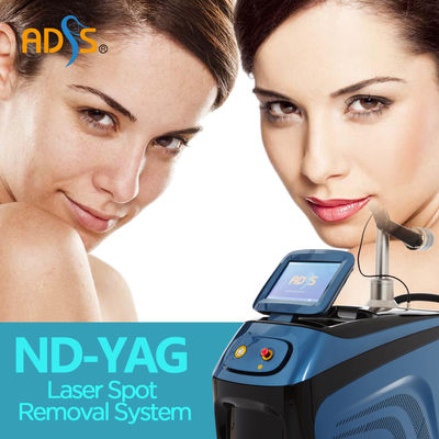 เครื่องเลเซอร์ Nd Yag Alexandrite 532nm 650nm Q Switch เครื่องกำจัดรอยสักด้วยเลเซอร์